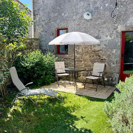 Maison à la campagne Les Oliviers La Bruffiere Extérieur photo